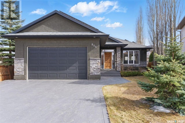 806 Wilkins COURT - Saskatoon House for Sale, 4 Bedrooms (SK006115)