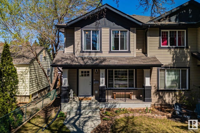 9816 79 AV NW NW - Ritchie Duplex for Sale, 4 Bedrooms (E4434078)