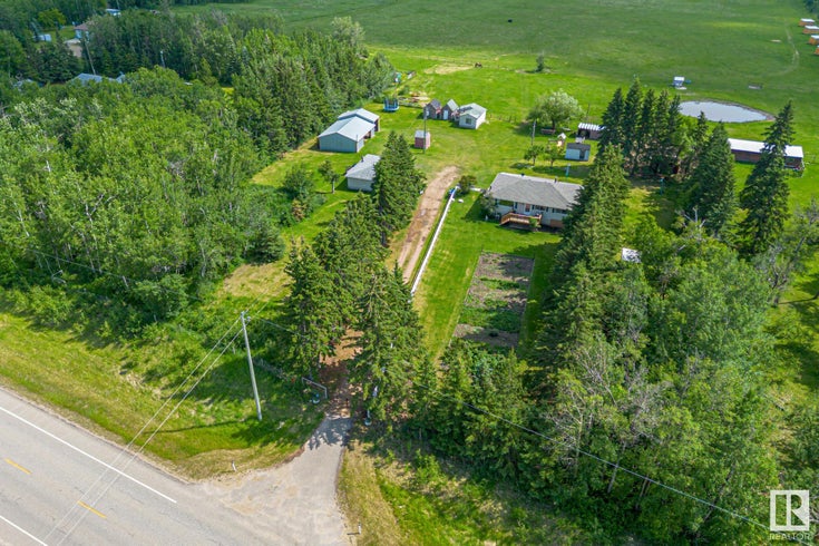 22037 TWP ROAD 520 - rural-strathcona-county Detached Single Family for Sale, 3 Bedrooms (E4444404)