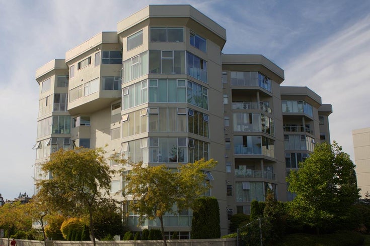 208 1442 Foster Street - White Rock Apartment/Condo, 2 Bedrooms (R2104140)