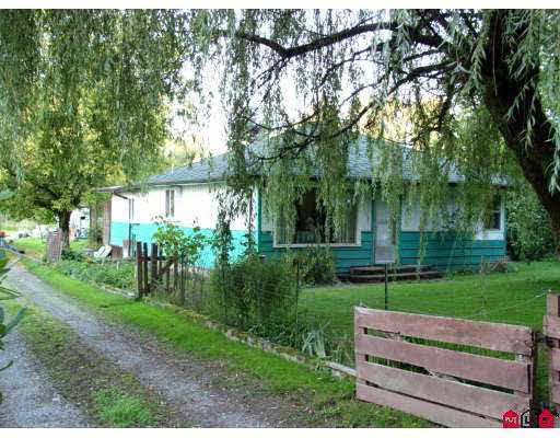 23519 Old Yale Road - Campbell Valley House with Acreage, 3 Bedrooms (F2426113)