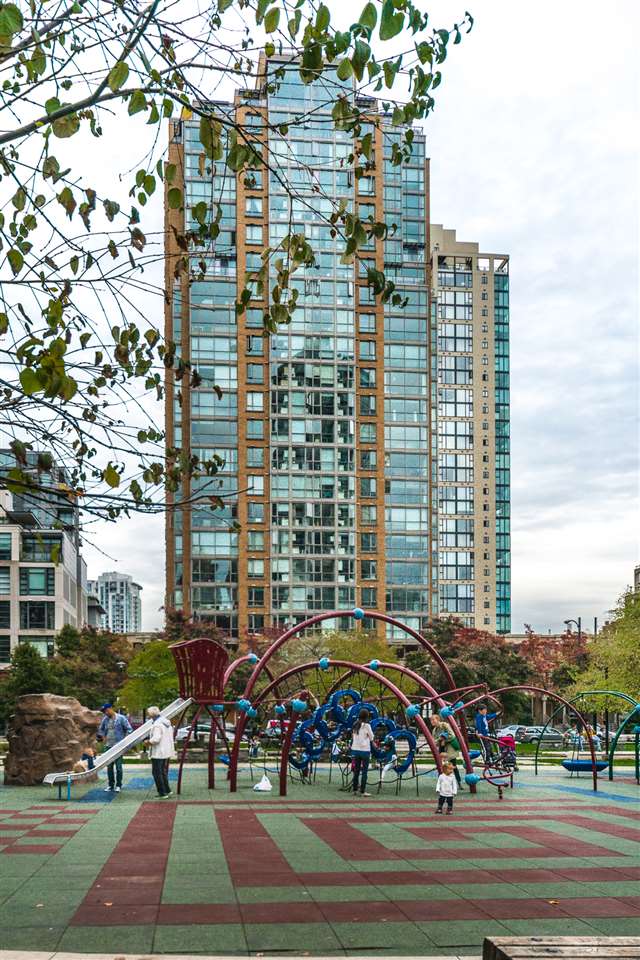 2105 1188 Richards Street - Yaletown Apartment/Condo for sale, 1 Bedroom (R2006258)
