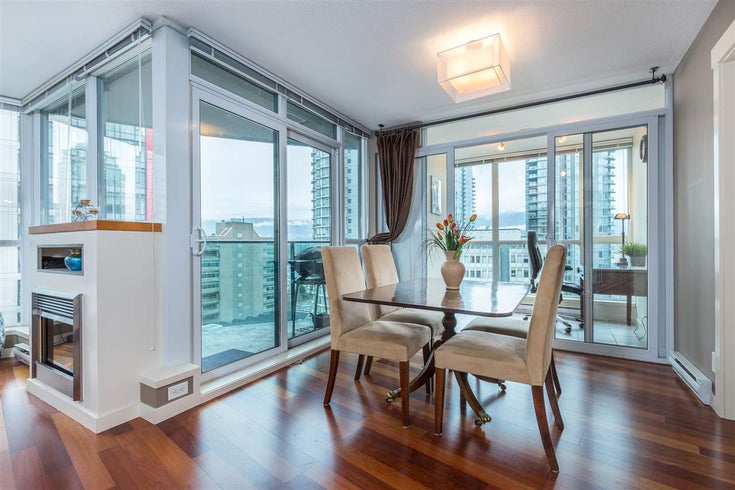 901 1189 Melville Street - Coal Harbour Apartment/Condo for sale, 2 Bedrooms (R2125909)