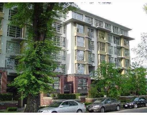 207 2137 W 10th Avenue - Kitsilano Apartment/Condo for sale, 3 Bedrooms (R2149797)