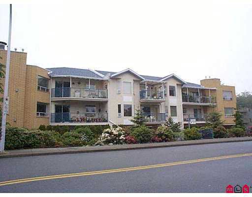 101 15255 18 Avenue - King George Corridor Apartment/Condo, 2 Bedrooms (F9912860)