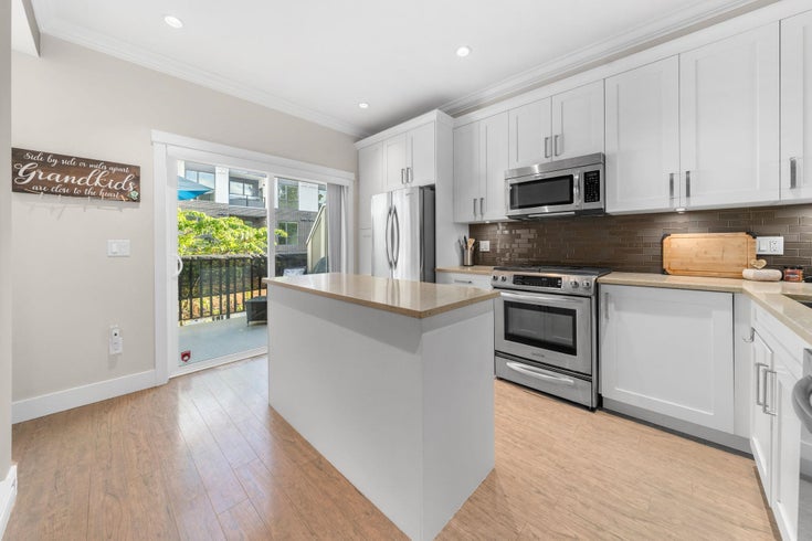 39 - 6591 195a Street - Clayton Townhouse for Sale, 3 Bedrooms (R3012436)