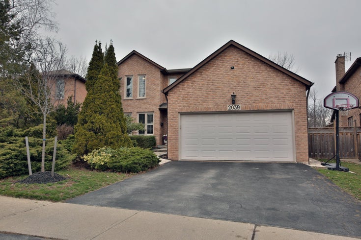  2039 Markle Dr - Halton HOUSE, 5 Bedrooms (30565884)