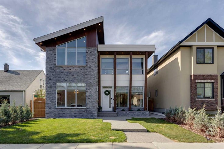 2227 7 Avenue NW - West Hillhurst Detached, 5 Bedrooms (A2222762)