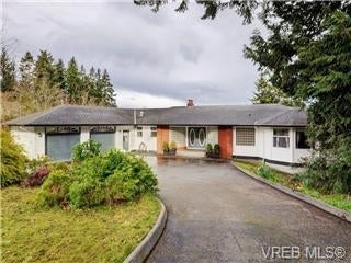 8565 Emard Terr V8L 1K2 NS Bazan Bay-North Saanich - NS Bazan Bay Single Family Detached for sale, 6 Bedrooms (361837)