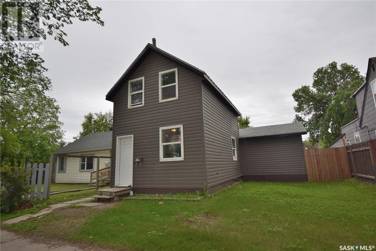 307 15th STREET W - Prince Albert House for sale, 2 Bedrooms (SK975989)