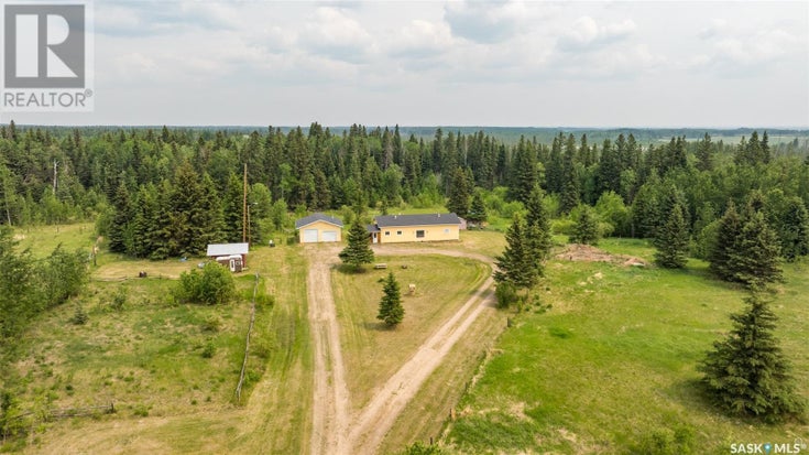 Christopher Lake Acreage - Paddockwood Rm No 520 Manufactured Home for Sale, 3 Bedrooms (SK998879)