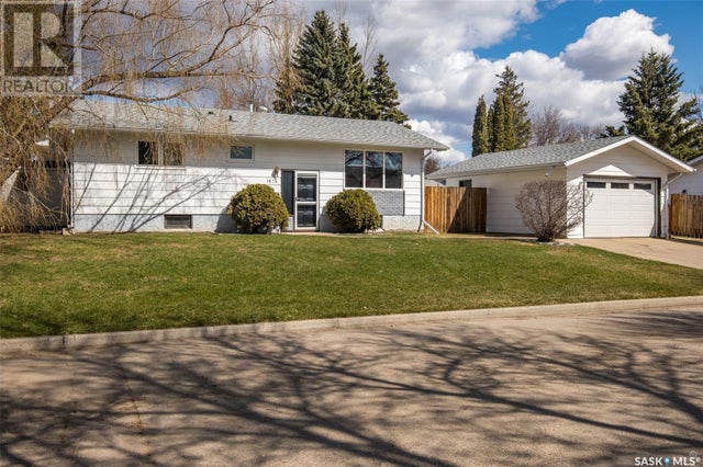 1574 Sibbald CRESCENT - Prince Albert House for Sale, 4 Bedrooms (SK003552)