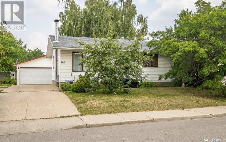 488 Bennett DRIVE - Prince Albert House for Sale, 3 Bedrooms (SK013181)