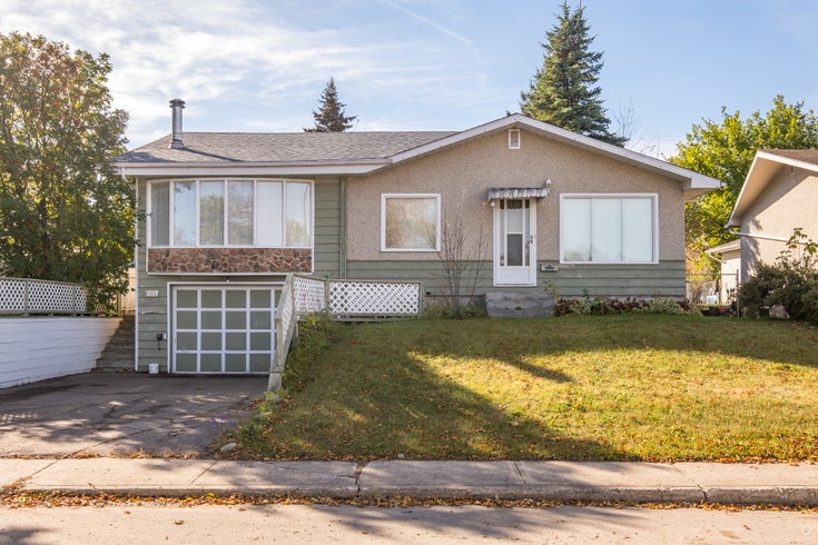 1339 - 6th Street East - Prince Albert Single Family, 4 Bedrooms (SK985829)