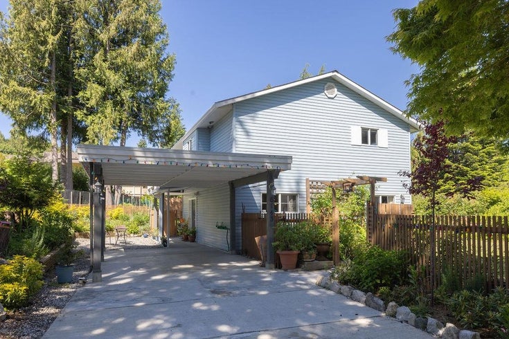 6143 S Gale Avenue - Sechelt District Single Family Residence for Sale, 3 Bedrooms (R3011138)