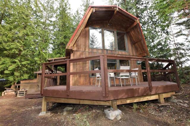 12746 Lagoon Road - Pender Harbour Egmont House/Single Family for sale, 2 Bedrooms (R2256751)