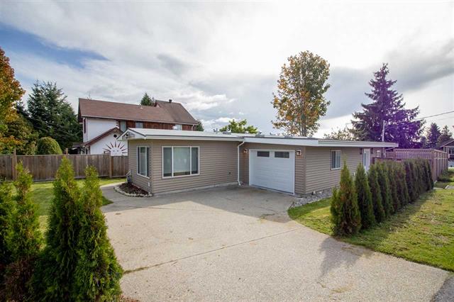 763 Tricklebrook Way - Gibsons & Area House/Single Family for sale, 2 Bedrooms (R2453999)