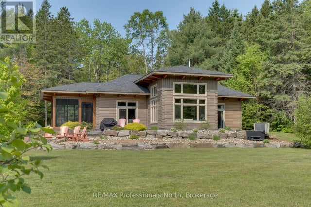 203 BONNELL ROAD - Bracebridge (macaulay) House for Sale, 3 Bedrooms (X12194484)