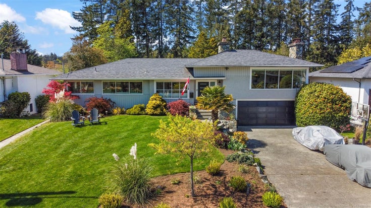 3640 Crestview Rd - OB Henderson Single Family Residence for Sale, 4 Bedrooms (991380)