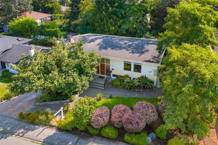1555 Jasper Pl - SE Cedar Hill Single Family Residence for Sale, 4 Bedrooms (1012437)