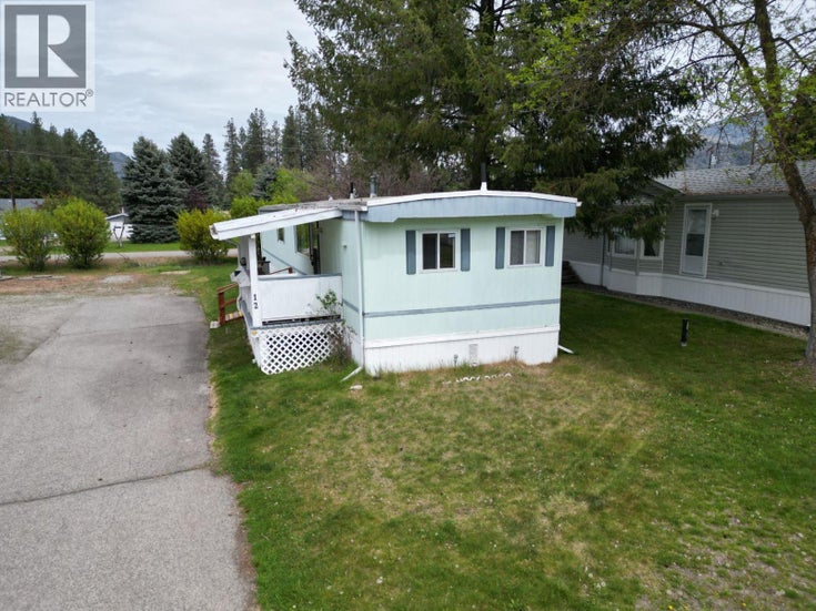 7105 North Fork Road Unit# 12 - Grand Forks Manufactured Home for Sale, 2 Bedrooms (10349656)