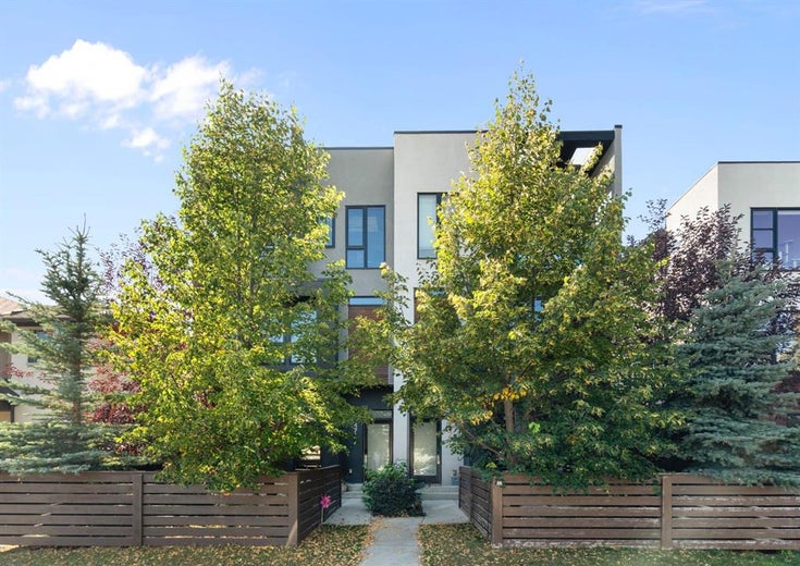 2, 4727 17 Avenue NW - Montgomery Row/Townhouse for Sale, 4 Bedrooms (A2258574)