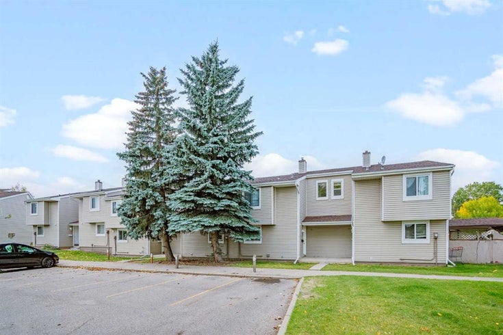 34, 3032 Rundleson Road NE - Rundle Row/Townhouse for sale, 3 Bedrooms (A2170096)