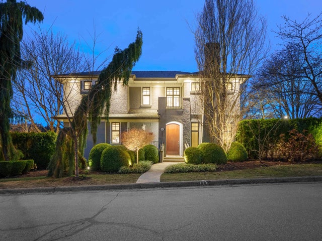3039 Courtenay Street - Point Grey Single Family Residence for Sale, 4 Bedrooms (R3003129)