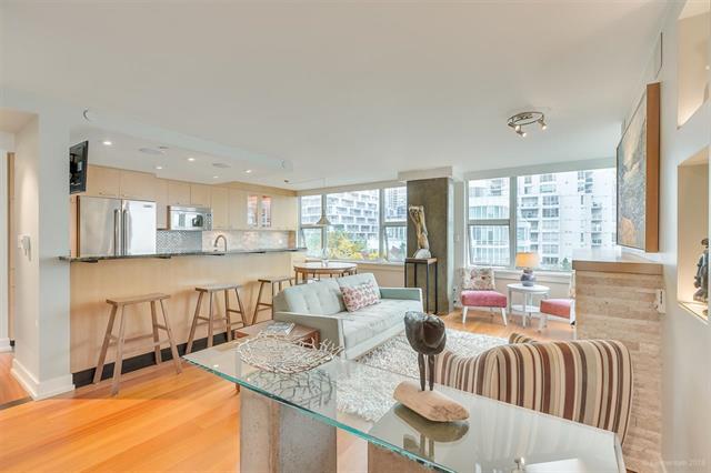 807 1500 HORNBY STREET - Yaletown Apartment/Condo, 2 Bedrooms (R2539386)