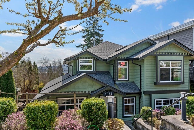 1075 Adderley Street - Calverhall Single Family Residence for Sale, 6 Bedrooms (R3025631)