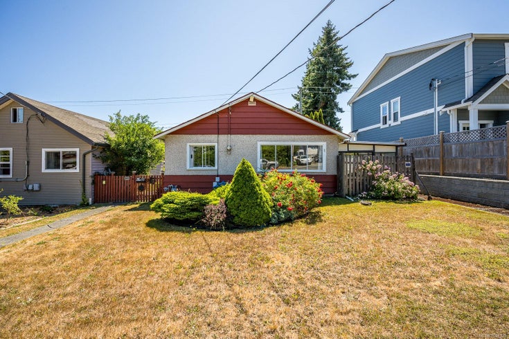 714 12th St - CV Courtenay City Single Family Residence for Sale, 3 Bedrooms (1007329)