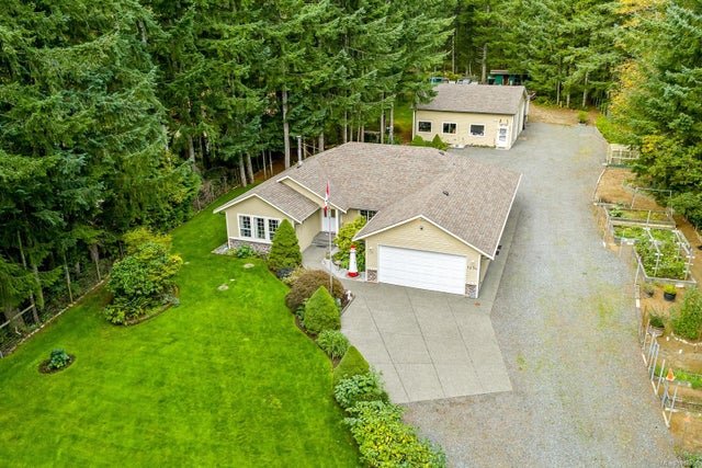 1294 Williams Beach Rd - Comox Valley Single Family Residence, 3 ...