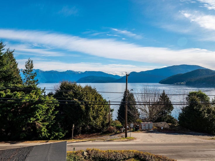1137 MARINE DRIVE - Gibsons & Area House/Single Family for sale, 2 Bedrooms (R2649683)