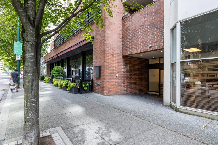 804 1330 HORNBY STREET - Downtown VW Apartment/Condo for sale, 1 Bedroom (R2756519)