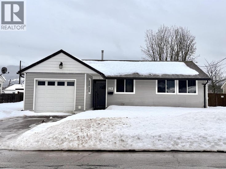 29 SAGUENAY STREET - Kitimat House for Sale, 3 Bedrooms (R3078040)