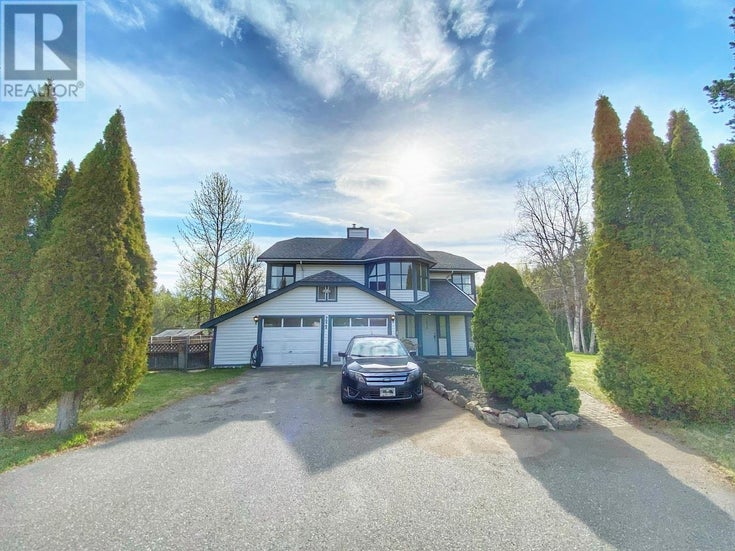3025 KELLY STREET - New Hazelton House for Sale, 5 Bedrooms (R3001251)