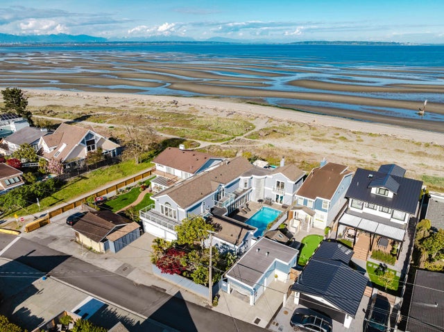 292 Centennial Parkway - Boundary Beach Single Family Residence for Sale, 5 Bedrooms (R2993306)
