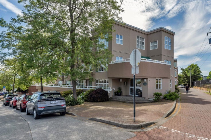 202 - 15284 Buena Vista Avenue - White Rock Apartment/Condo for Sale, 2 Bedrooms (R3023158)