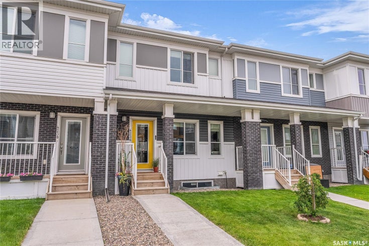 4236 Brighton CIRCLE - Saskatoon Row / Townhouse for Sale, 2 Bedrooms (SK014612)