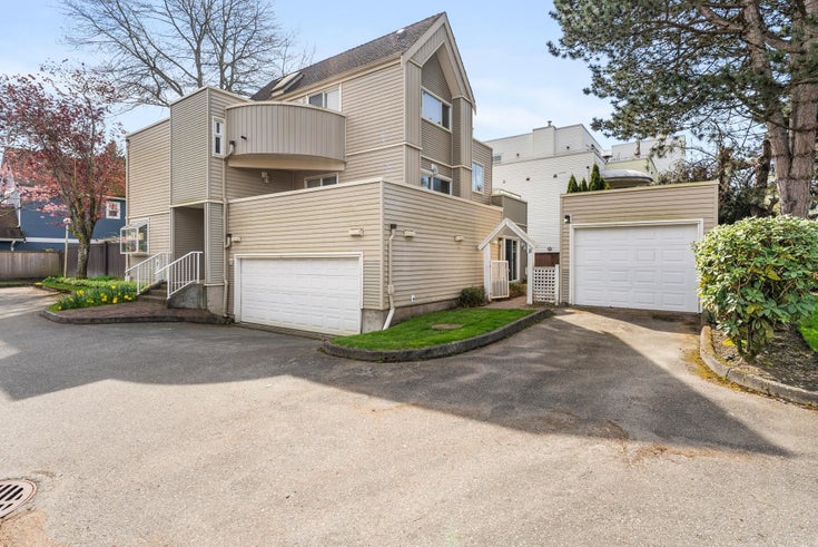 8 - 5635 Ladner Trunk Road - Hawthorne Townhouse, 3 Bedrooms (R2991152)