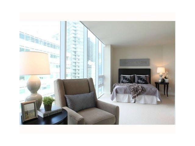 # 701 1277 MELVILLE ST - Coal Harbour Apartment/Condo for sale, 2 Bedrooms (V1027328) #7