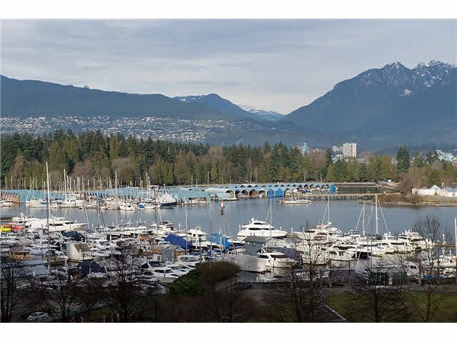 701 1277 MELVILLE STREET - Coal Harbour Apartment/Condo for sale, 2 Bedrooms (R2015542) #1