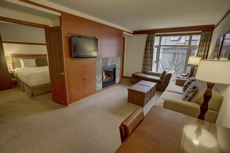 3303 4299 Blackcomb Way - Whistler Village Apartment/Condo, 1 Bedroom (R2251971)