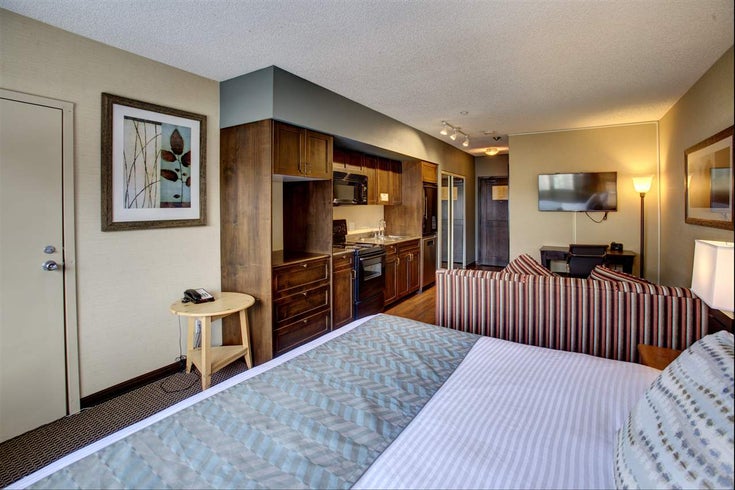 127&129 4220 Gateway Drive - Whistler Village Apartment/Condo for sale, 2 Bedrooms (R2532666)