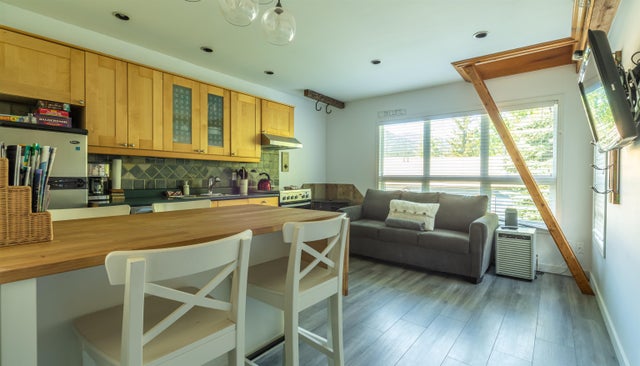 1 - 2134 Sarajevo Drive - Whistler Creek Apartment/Condo for Sale, 1 Bedroom (R2996812)