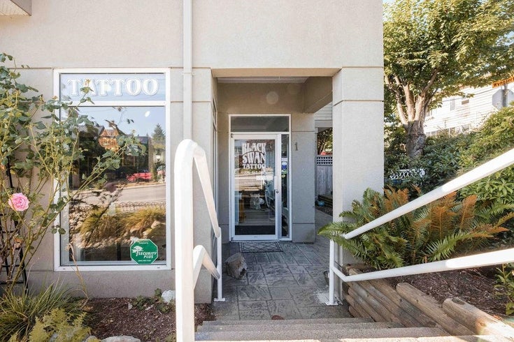 101 - 703 Gibsons Way - Gibsons & Area Apartment/Condo for Sale(R3028721)