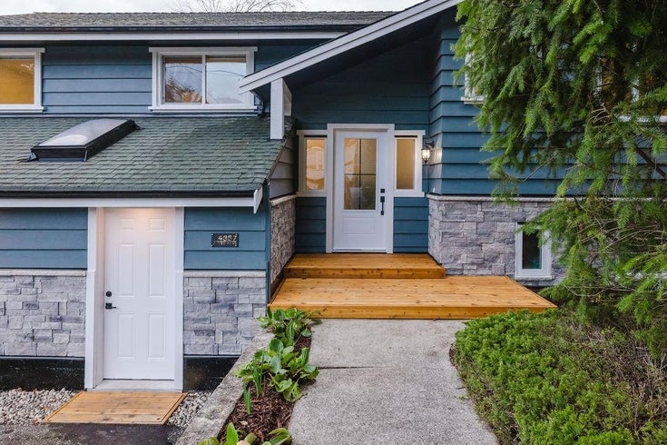 4357 Cameo Road - Sechelt District Single Family Residence for Sale, 5 Bedrooms (R3068515)