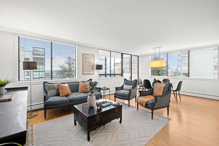 402 - 555 13th Street - Ambleside Apartment/Condo for Sale, 2 Bedrooms (R2993503)