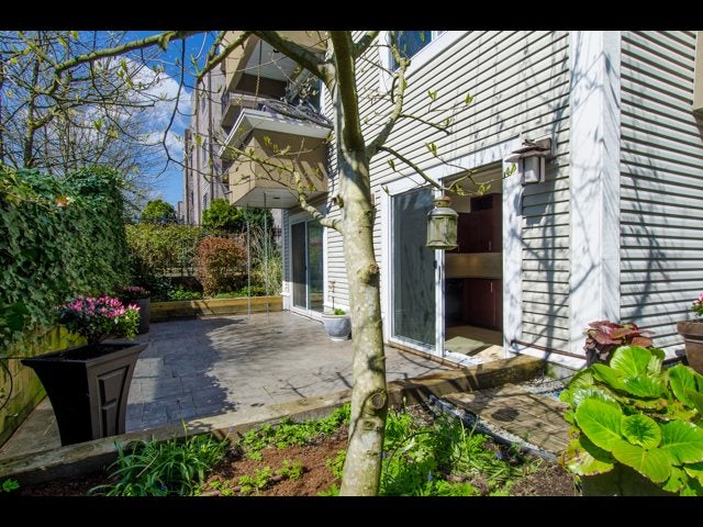 101 29 Templeton Drive - Hastings Apartment/Condo for sale, 2 Bedrooms (R2159543)