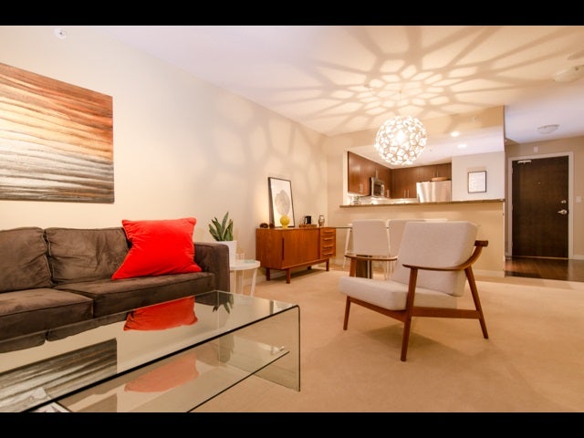 104 125 Milross Avenue - Downtown VE Apartment/Condo for sale, 1 Bedroom (R2014236)